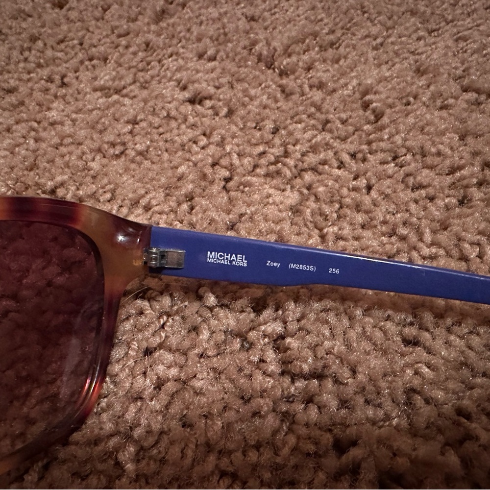 MK Tortoise Shell Sunglasses - Picture 3 of 4